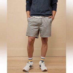 American Eagle 7” Flex Lived In Trekker Short